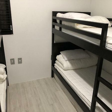 Amazon Guesthouse Сеул Екстериор снимка