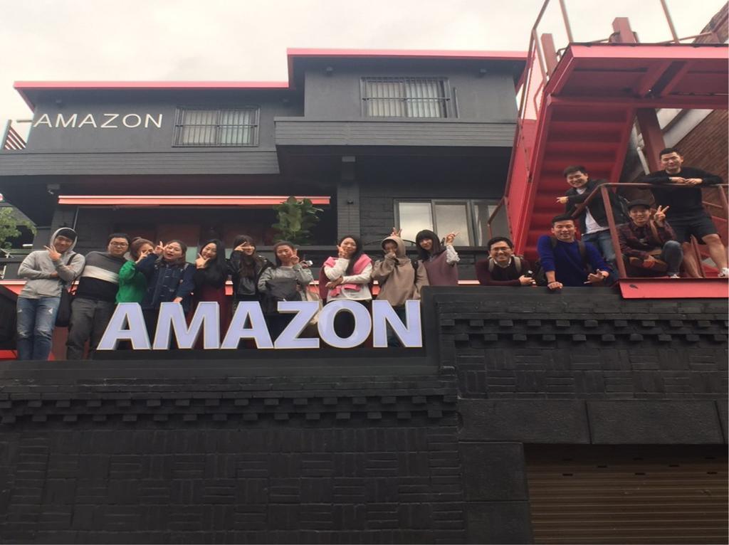 Amazon Guesthouse Сеул Екстериор снимка