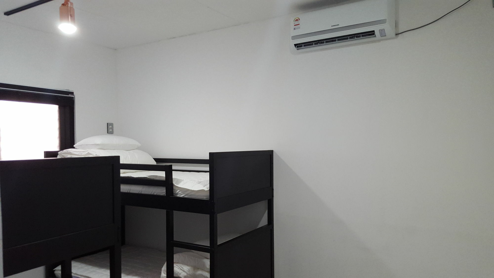 Amazon Guesthouse Сеул Екстериор снимка